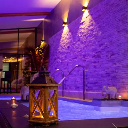 Love hotel Le Bois Boheme- & Spa Privatif *
